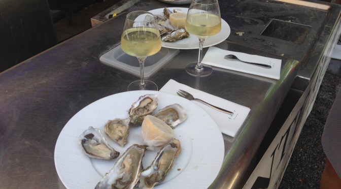 Paris: Le Bar à Huîtres